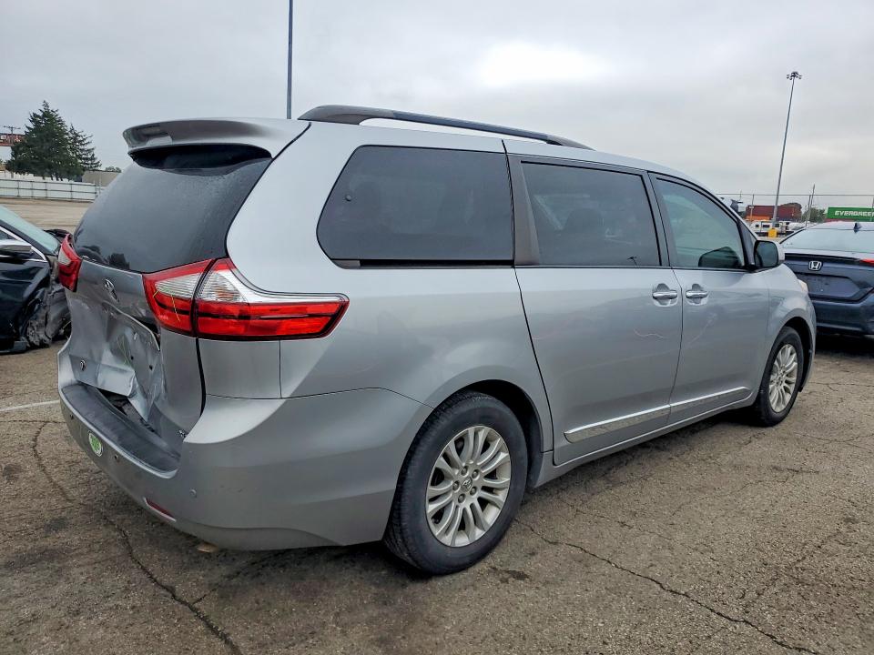 Aukcja sprzedaży 2015 Toyota Sienna, vin: 5TDYK3DC7FS566584, numer aukcji: 69424726