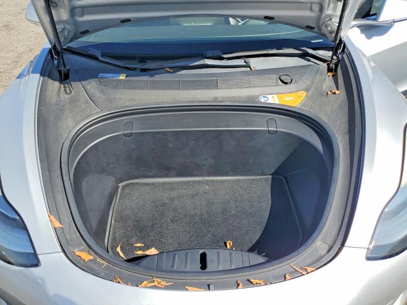 2018 Tesla Model 3 მანქანა იყიდება აუქციონზე, vin: 5YJ3E1EAXJF011001, აუქციონის ნომერი: 70746116