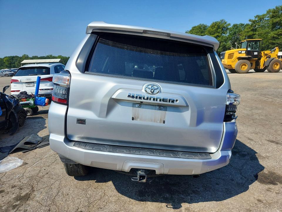 68977876 :رقم المزاد ، JTEZU5JR8K5195904 vin ، 2019 Toyota 4runner مزاد بيع