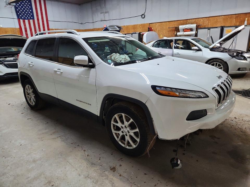 Продаж на аукціоні авто 2014 Jeep Cherokee, vin: 1C4PJMCS3EW107743, номер лоту: 68055846