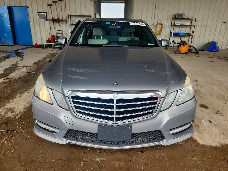 68259466 :رقم المزاد ، WDDHF5KB3CA586355 vin ، 2012 Mercedes-benz E مزاد بيع