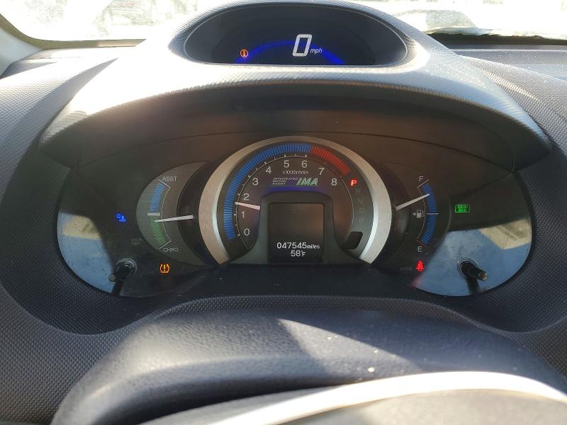 2010 Honda Insight მანქანა იყიდება აუქციონზე, vin: JHMZE2H76AS039086, აუქციონის ნომერი: 70299946