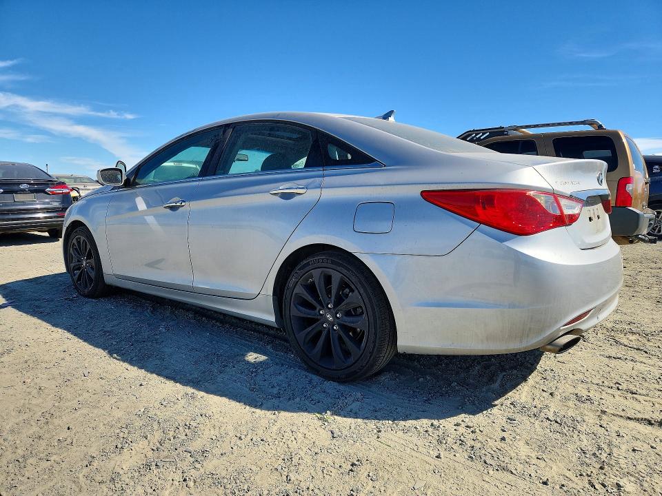 2011 Hyundai Sonata მანქანა იყიდება აუქციონზე, vin: 5NPEC4AB8BH173386, აუქციონის ნომერი: 70741976