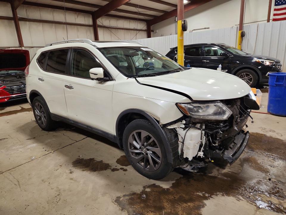 68639846 :رقم المزاد ، 5N1AT2MV4GC915564 vin ، 2016 Nissan Rogue مزاد بيع