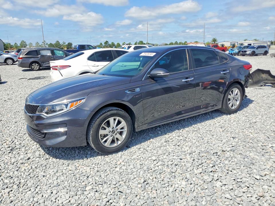 2017 Kia Optima მანქანა იყიდება აუქციონზე, vin: 5XXGT4L36HG171171, აუქციონის ნომერი: 70435046