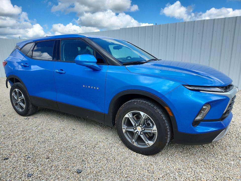 Продажа на аукционе авто 2025 Chevrolet Blazer, vin: 3GNKBCR40SS267412, номер лота: 69740456