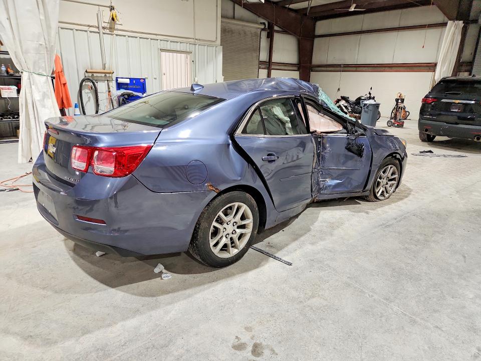 69533776 :رقم المزاد ، 1G11C5SL1EF105918 vin ، 2014 Chevrolet Malibu مزاد بيع