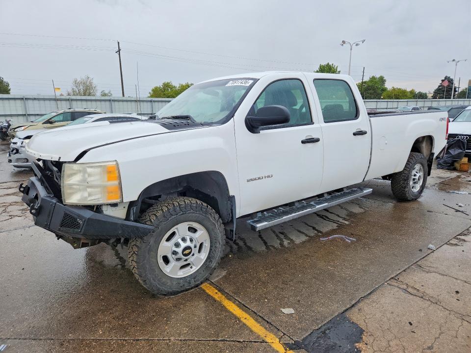 70917436 :رقم المزاد ، 1GT12ZC83BF233858 vin ، 2011 Gmc Sierra مزاد بيع