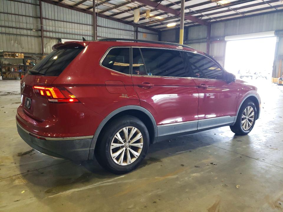 Продаж на аукціоні авто 2018 Volkswagen Tiguan, vin: 3VV3B7AXXJM139869        , номер лоту: 68843316