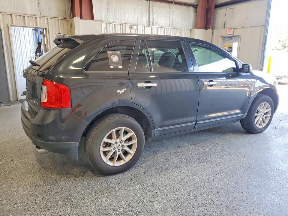 67387386 :رقم المزاد ، 2FMDK3GC8EBA14663 vin ، 2014 Ford Edge مزاد بيع
