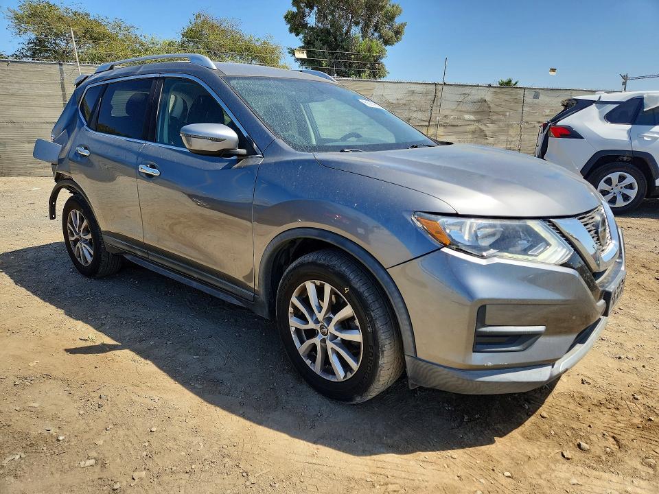 68989676 :رقم المزاد ، KNMAT2MT4JP580082 vin ، 2018 Nissan Rogue مزاد بيع