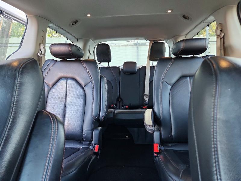 70444806 :رقم المزاد ، 2C4RC1BG2KR537654 vin ، 2019 Chrysler Pacifica مزاد بيع