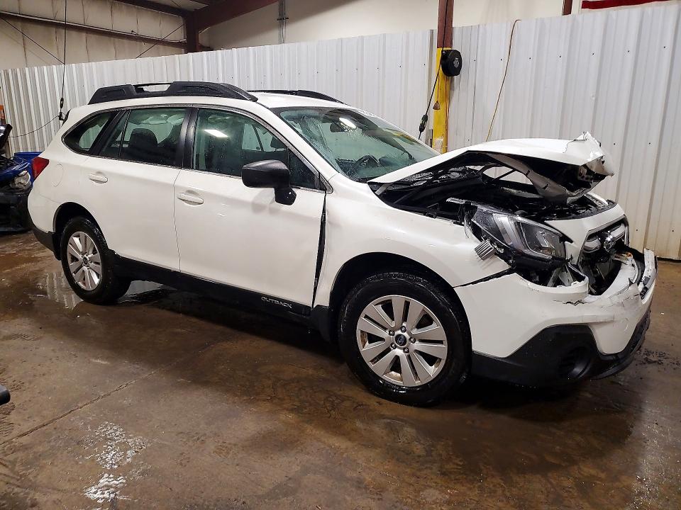 69579486 :رقم المزاد ، 4S4BSAAC4J3300914 vin ، 2018 Subaru Outback مزاد بيع