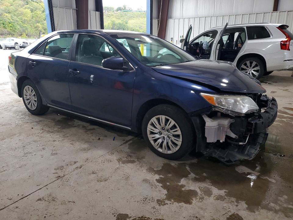 70541486 :رقم المزاد ، 4T1BF1FK9EU830543 vin ، 2014 Toyota Camry مزاد بيع