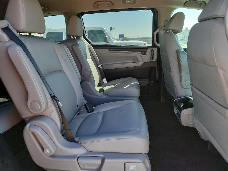 Продаж на аукціоні авто 2018 Honda Odyssey, vin: 5FNRL6H79JB065547, номер лоту: 69382736