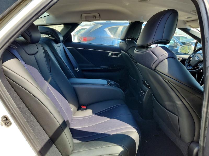 68336186 :رقم المزاد ، JTDBVRBD6JA004614 vin ، 2018 Toyota Mirai مزاد بيع