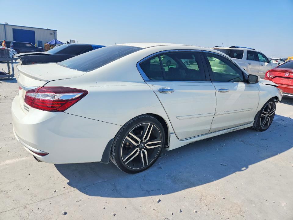 Продажа на аукционе авто 2017 Honda Accord, vin: 1HGCR2F13HA057332, номер лота: 69548026