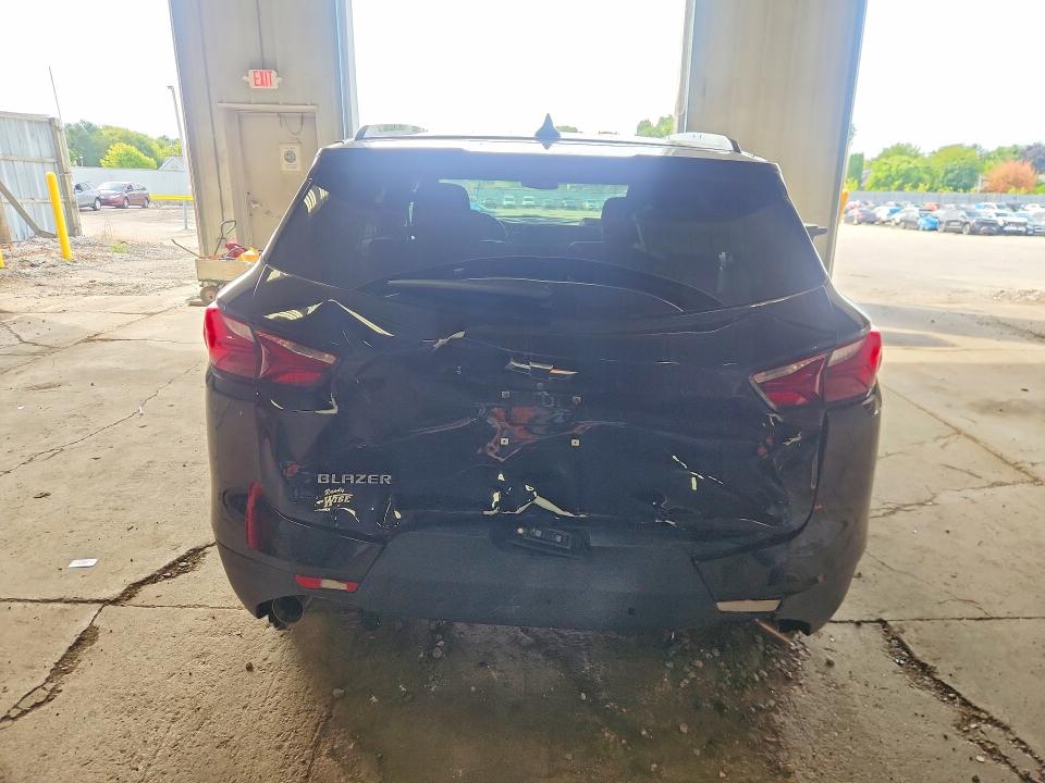 68078786 :رقم المزاد ، 3GNKBCRS6LS725809 vin ، 2020 Chevrolet Blazer مزاد بيع