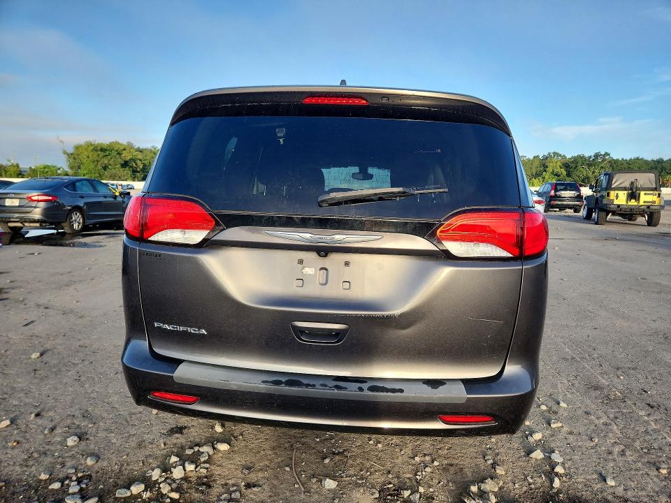 Продажа на аукционе авто 2017 Chrysler Pacifica, vin: 2C4RC1CG2HR521803, номер лота: 70049986