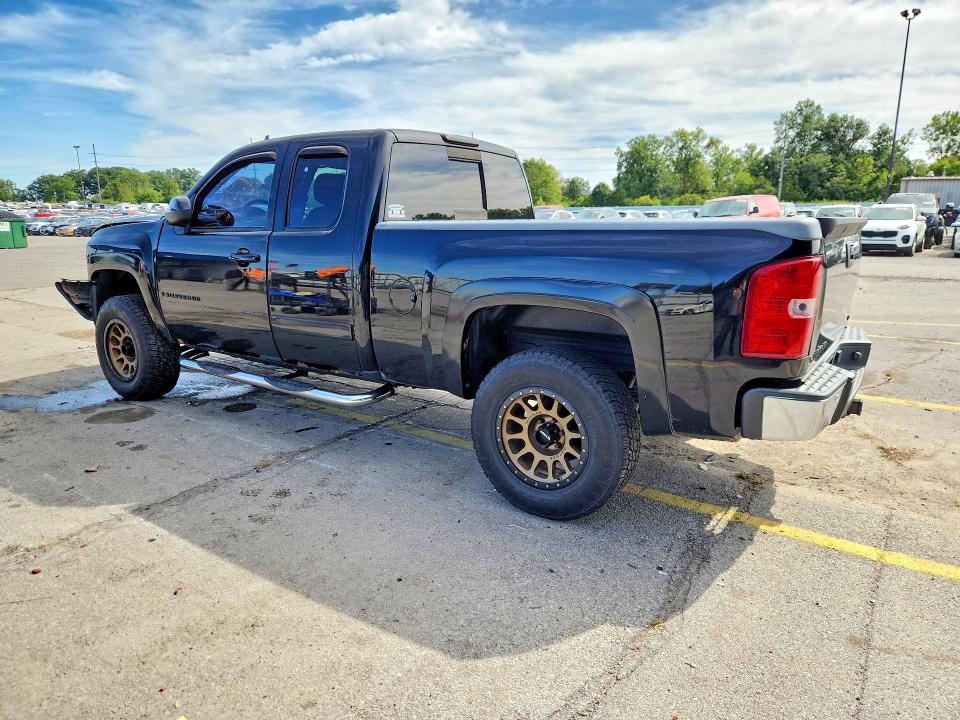 Продаж на аукціоні авто 2008 Chevrolet Silverado, vin: 1GCEK19J08Z239136, номер лоту: 69015026