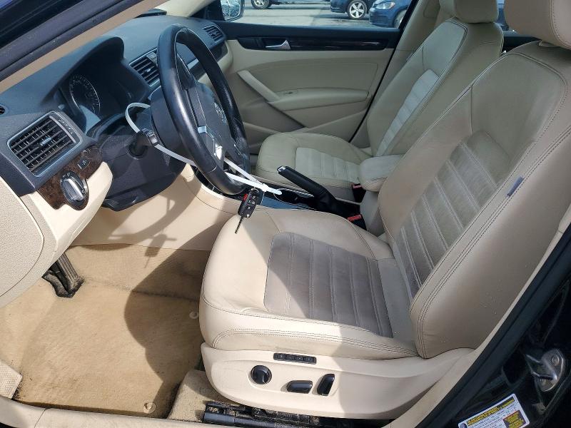 2014 Volkswagen Passat მანქანა იყიდება აუქციონზე, vin: 1VWCT7A38EC105345, აუქციონის ნომერი: 67503776