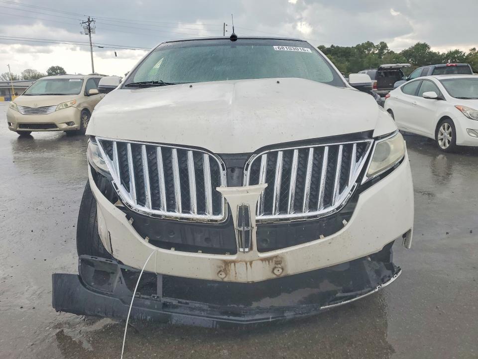 Продажа на аукционе авто 2012 Lincoln Mkx, vin: 2LMDJ8JK6CBL03395, номер лота: 68103016