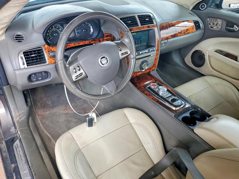 70824336 :رقم المزاد ، SAJWA4FB5BLB42633 vin ، 2011 Jaguar Xk مزاد بيع