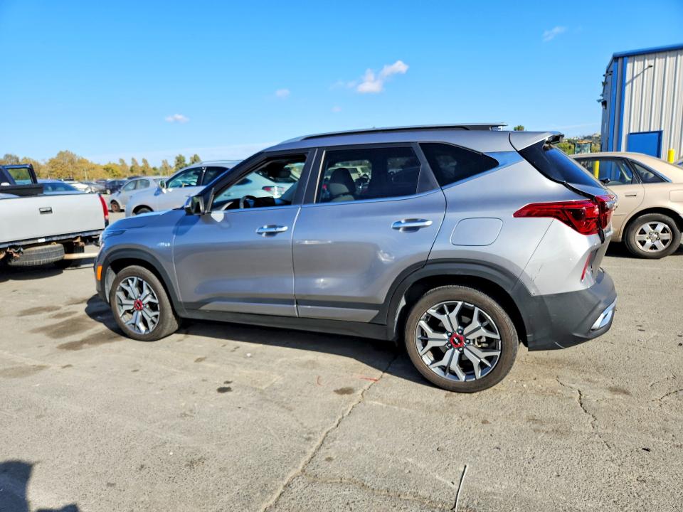 Продажа на аукционе авто 2023 Kia Seltos, vin: KNDETCA2XP7457186, номер лота: 67211696