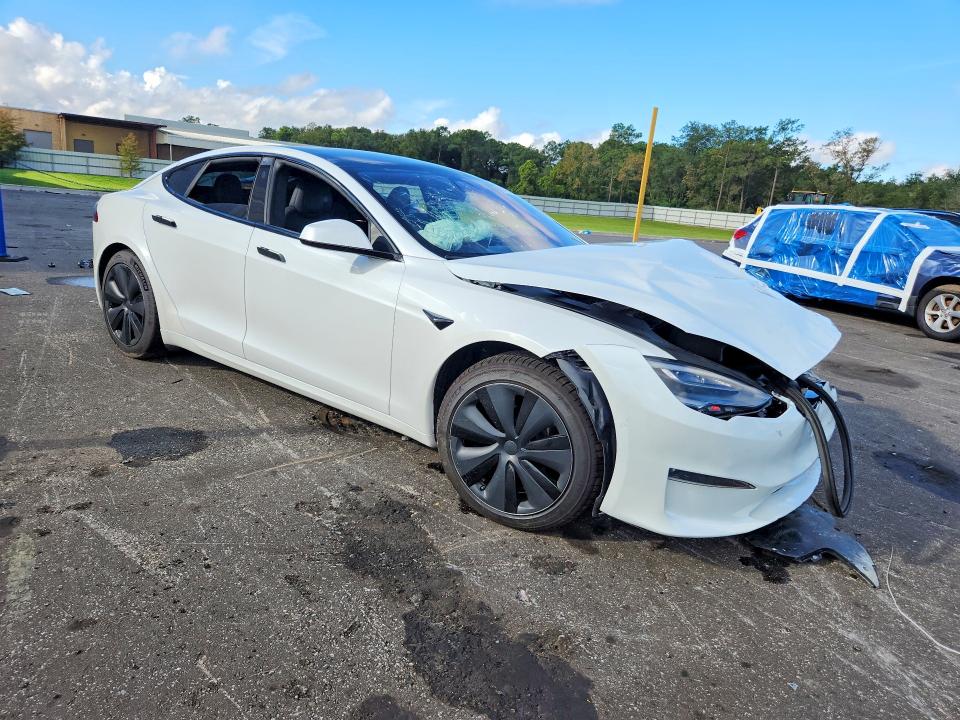 Продажа на аукционе авто 2021 Tesla Model S, vin: 5YJSA1E59MF441973, номер лота: 67425466