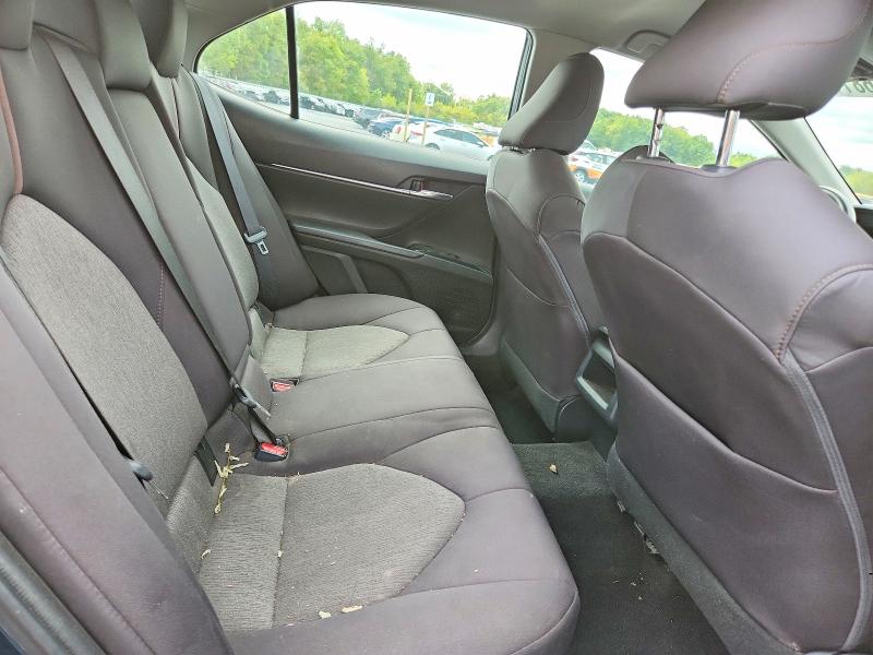 69681146 :رقم المزاد ، 4T1C11BK2LU013260 vin ، 2020 Toyota Camry مزاد بيع