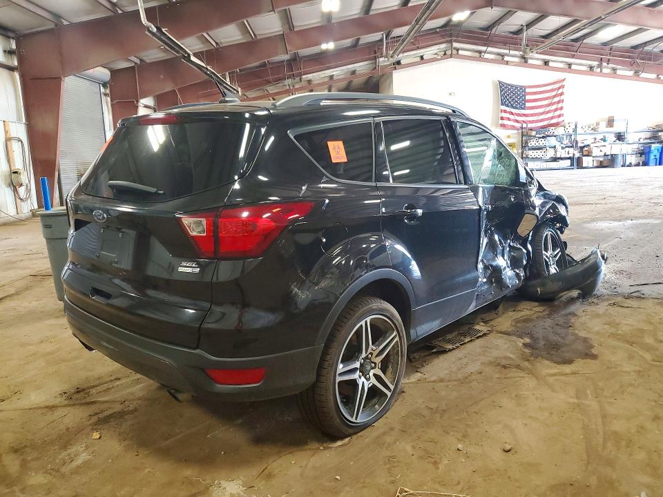 67441436 :رقم المزاد ، 1FMCU9HD9KUC55668 vin ، 2019 Ford Escape مزاد بيع