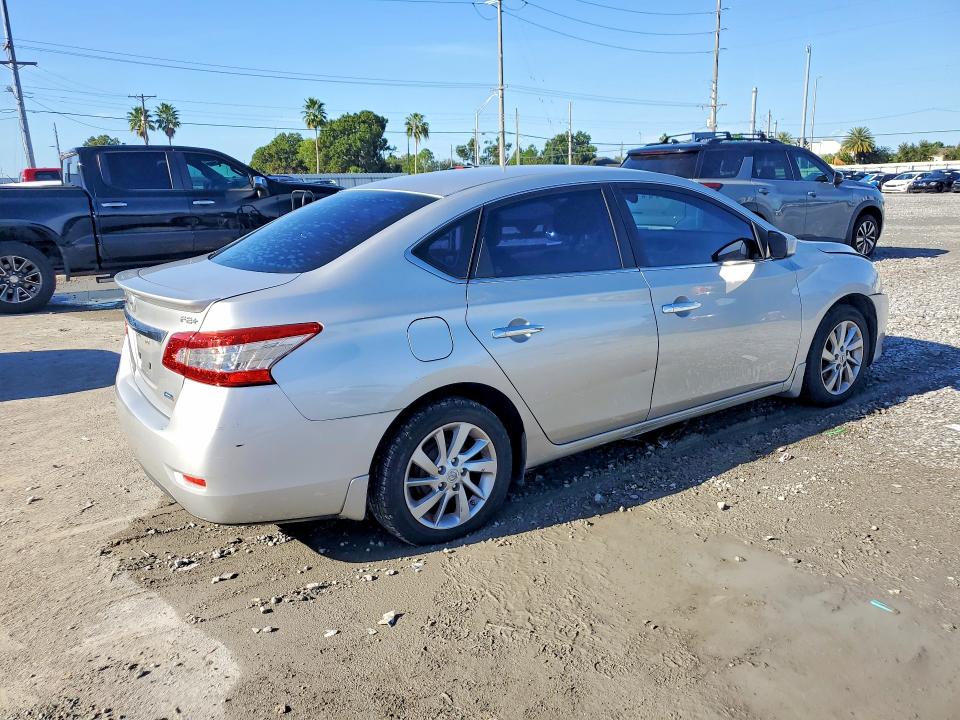 Продажа на аукционе авто 2014 Nissan Sentra, vin: 3N1AB7AP7EY335680, номер лота: 68656956