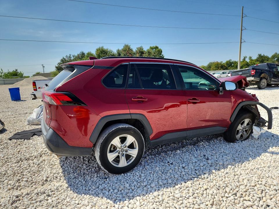 67560836 :رقم المزاد ، 2T3W1RFV2KC013086 vin ، 2019 Toyota Rav4 مزاد بيع