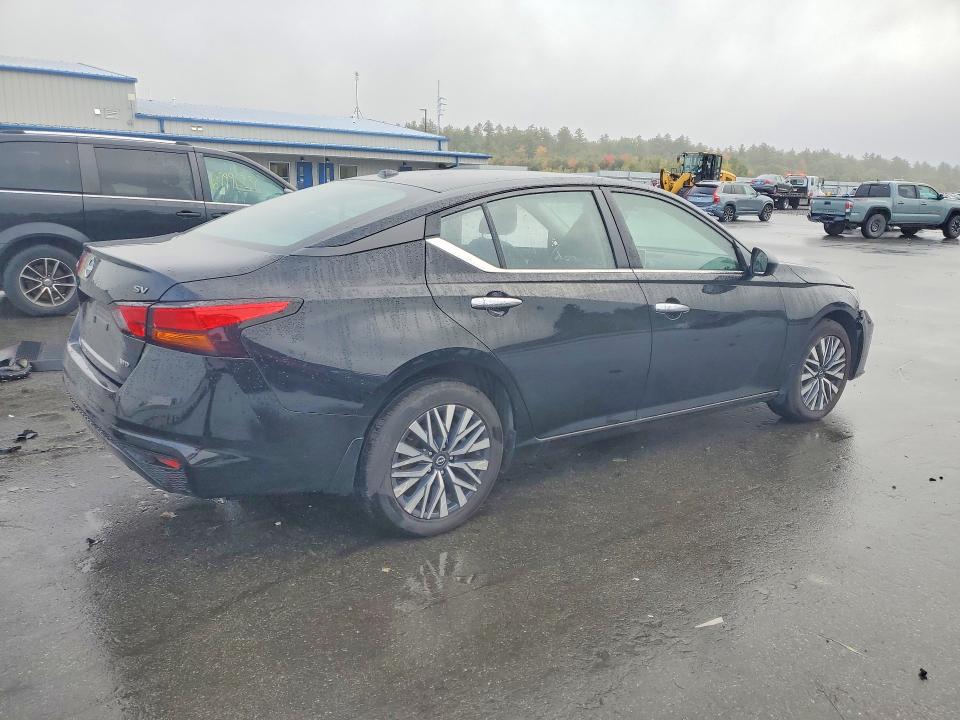 70164756 :رقم المزاد ، 1N4BL4DW8RN325135 vin ، 2024 Nissan Altima مزاد بيع