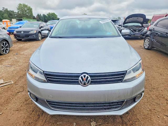 Продажа на аукционе авто 2011 Volkswagen Jetta, vin: 3VWLZ7AJ2BM306410, номер лота: 68890586
