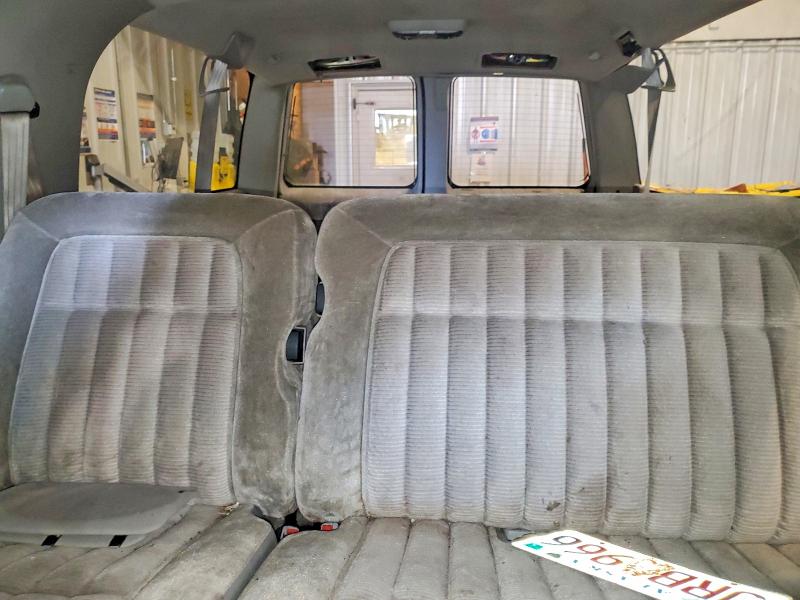 Aukcja sprzedaży 1993 Chevrolet Suburban, vin: 1GNFK16K2PJ382191, numer aukcji: 69449436