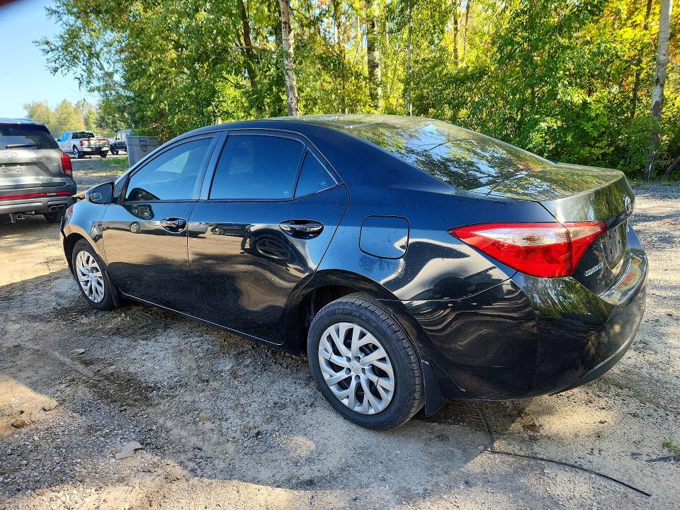 2018 Toyota Corolla მანქანა იყიდება აუქციონზე, vin: 2T1BURHE5JC097771, აუქციონის ნომერი: 68410686