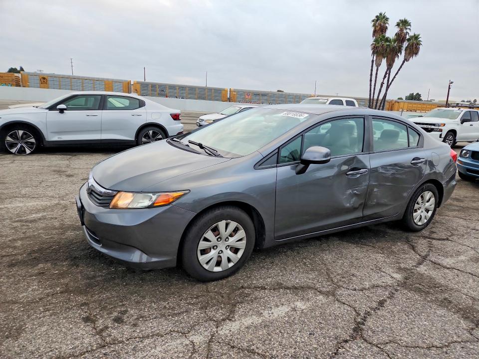 69818836 :رقم المزاد ، 19XFB2F56CE372151 vin ، 2012 Honda Civic مزاد بيع