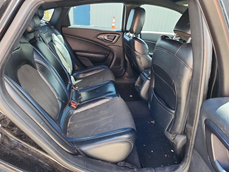 68999266 :رقم المزاد ، 1C3CCCBB2FN757132 vin ، 2015 Chrysler 200 مزاد بيع
