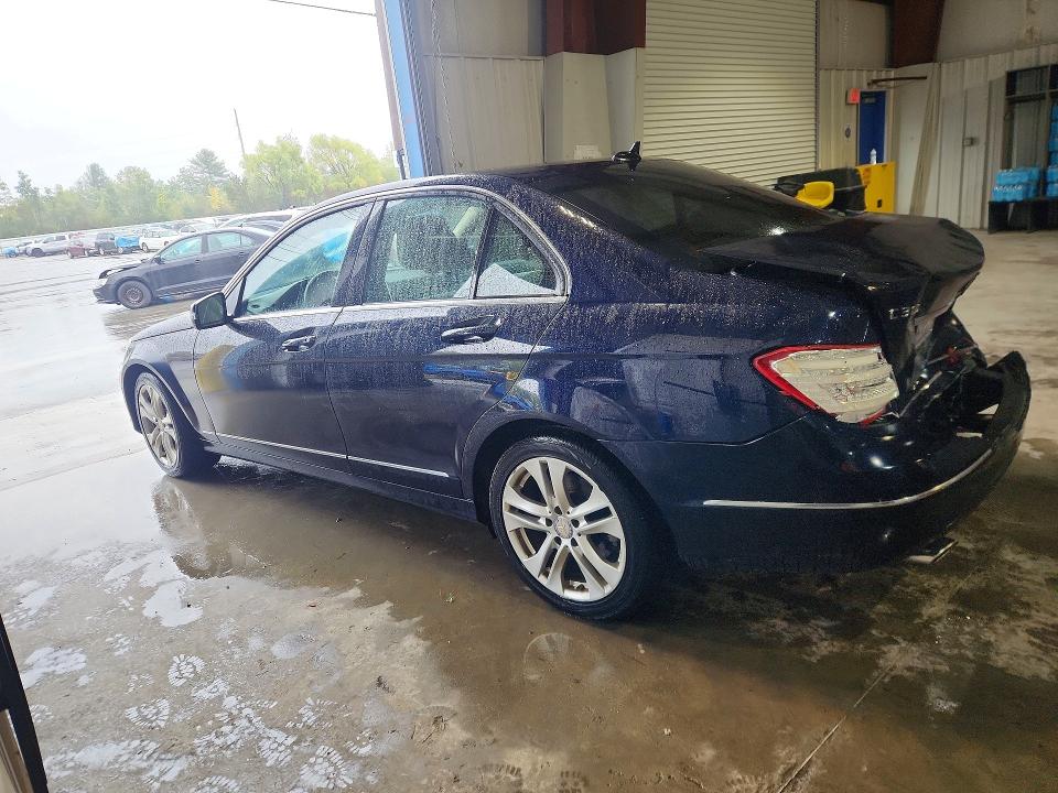 Продаж на аукціоні авто 2013 Mercedes-benz C, vin: WDDGF8AB2DR287246, номер лоту: 70646826