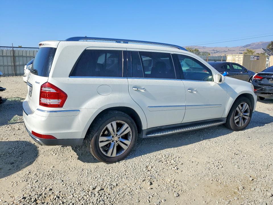2010 Mercedes-benz Gl მანქანა იყიდება აუქციონზე, vin: 4JGBF7BE9AA550054, აუქციონის ნომერი: 66720876