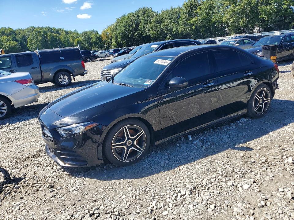 69311846 :رقم المزاد ، WDD3G4FB6KW030330 vin ، 2019 Mercedes-benz A مزاد بيع
