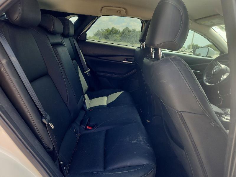 68305516 :رقم المزاد ، 3MVDMBBL9MM320203 vin ، 2021 Mazda Cx-30 مزاد بيع