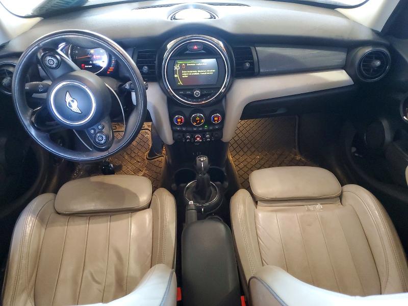 67342386 :رقم المزاد ، WMWXU1C52H2D58040 vin ، 2017 Mini Cooper مزاد بيع