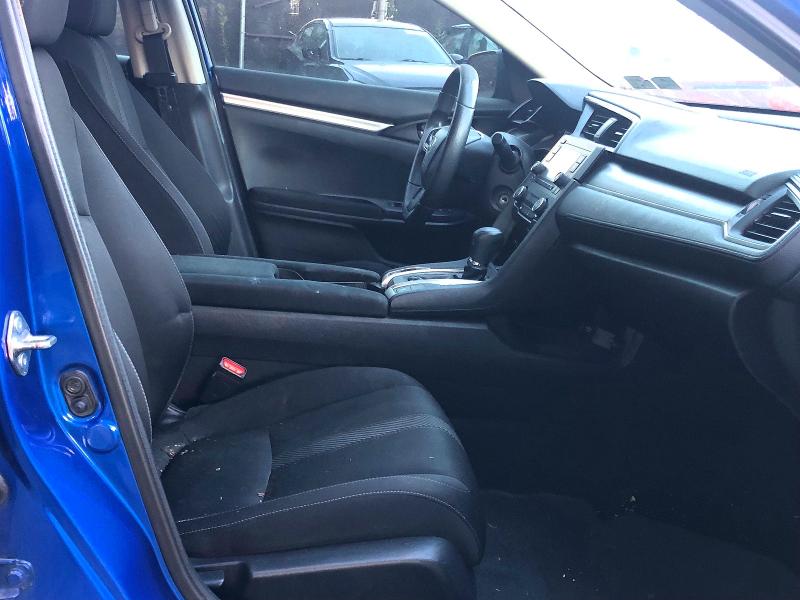 69985276 :رقم المزاد ، 19XFC2F54JE205555 vin ، 2018 Honda Civic مزاد بيع