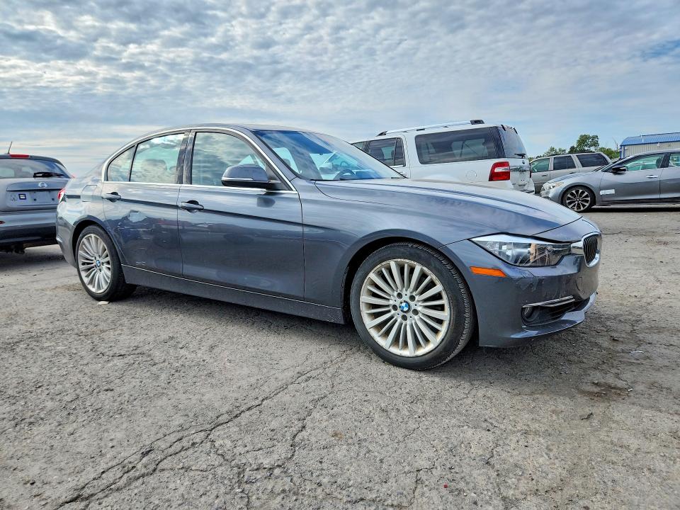 67914636 :رقم المزاد ، WBA3B3C52DJ810145 vin ، 2013 Bmw 328 مزاد بيع