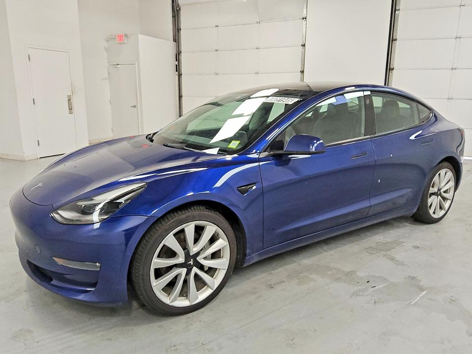 Auction sale of the 2022 Tesla Model 3, vin: 5YJ3E1EA6NF189669, lot number: 69891946