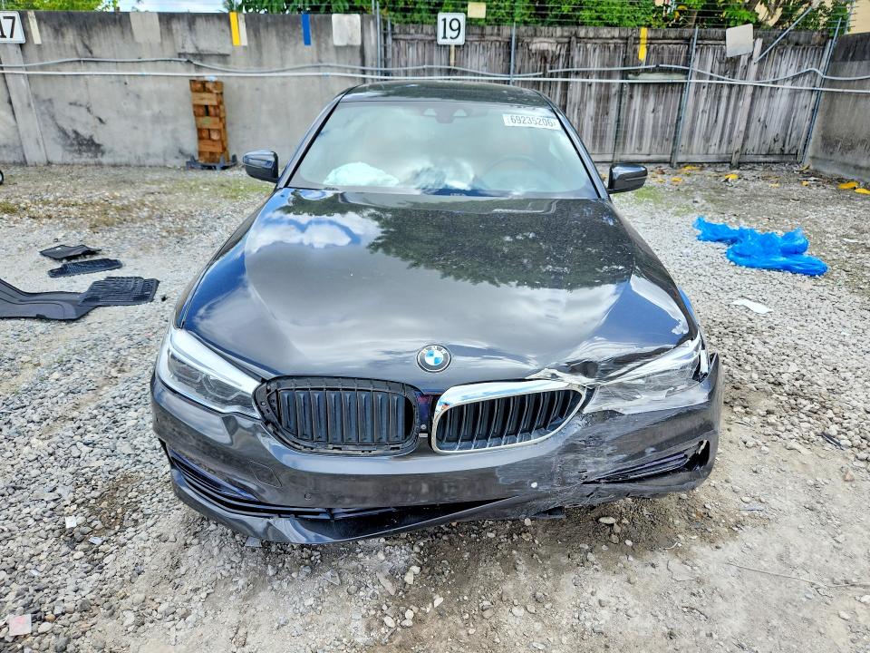 Продажа на аукционе авто 2017 Bmw 540, vin: WBAJE5C37HG917025, номер лота: 69235206