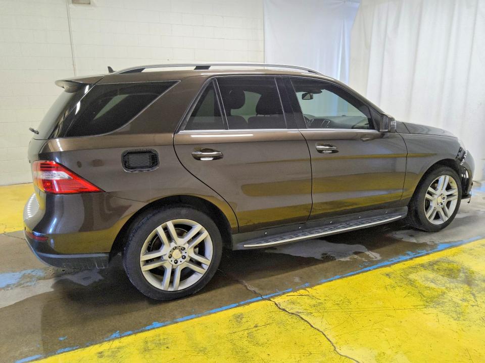 Продажа на аукционе авто 2015 Mercedes-benz Ml, vin: 4JGDA5JB6FA483276, номер лота: 66013636