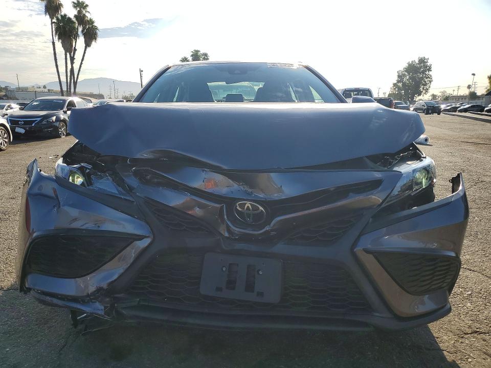 2023 Toyota Camry მანქანა იყიდება აუქციონზე, vin: 4T1G11AK4PU740327, აუქციონის ნომერი: 67934436